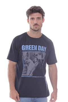 REMERA MC GREEN DAY NEGRO - Soho Denim