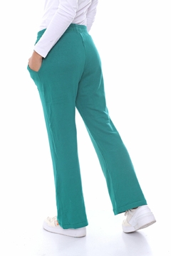 PANTALON LIVE PLAKE DE VISCOSA FRISADA Y PIERNA AMPLIA COLOR VERDE - comprar online