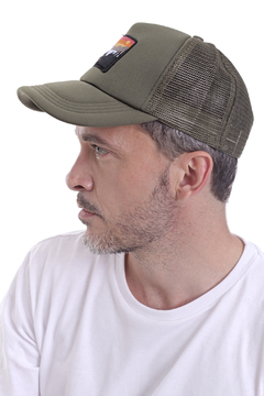 GORRA TRUCKER LAKE VERDE MILITAR - comprar online