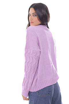 SWEATER VALPARAISO COLOR LILA en internet