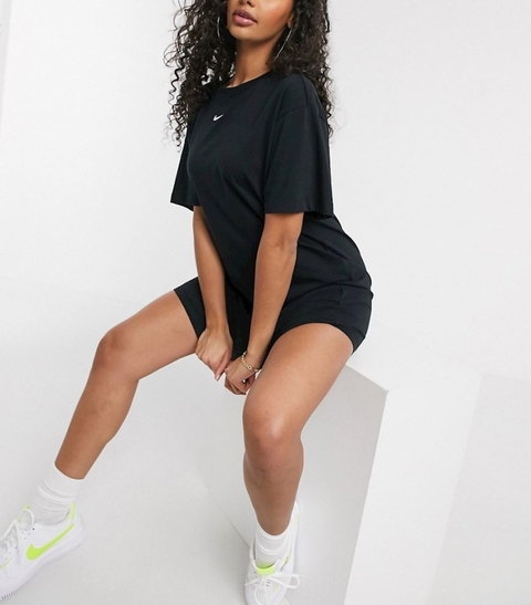 Vestido Nike Sportswear Essential Feminino Preto CJ2242-010