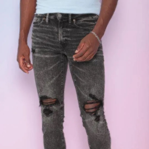 Calça Jeans Cropped Destroyed. - Preta. - American Eagle 4866-BLACK-WASH-SLIM na internet