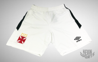 Calção Umbro Vasco 2015 - Branco e Preto 627154