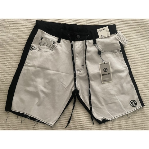 Bermuda Titular Jeans Preta com Frente Branca 13187