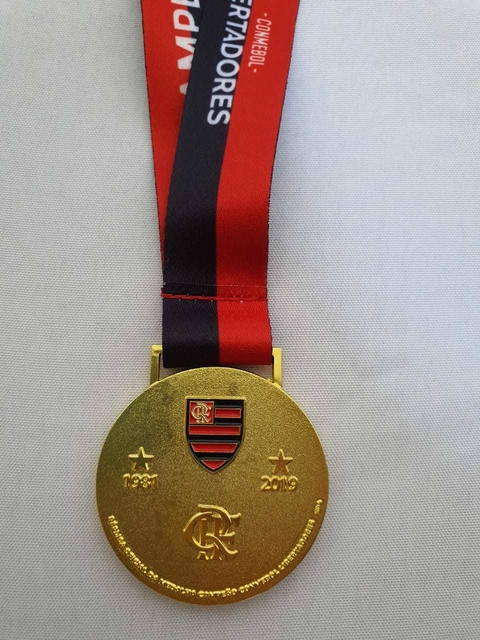 Imagem do Caixa do Campeão: Medalha + Chaveiro Libertadores Flamengo 2019 Milled