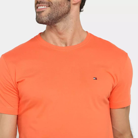 Camisetas Tommy Hilfiger Masculino -THMW0MW27120-THXMV - Laranja na internet