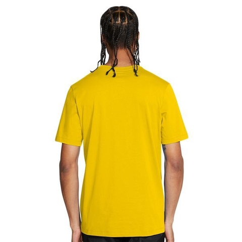 Camiseta Nike Reverse 2 Season Masculina Amarela DM4171-735 - comprar online