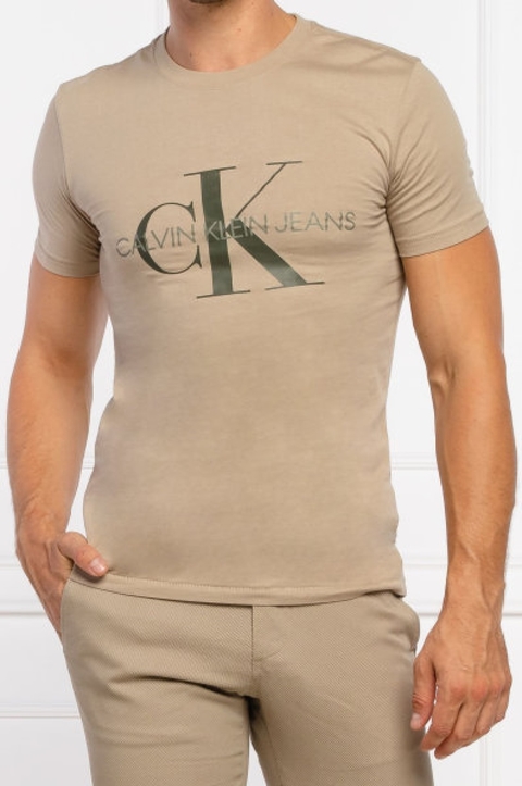 Camiseta Calvin Klein Monograma Slim Fit Areia J30J317065-0703