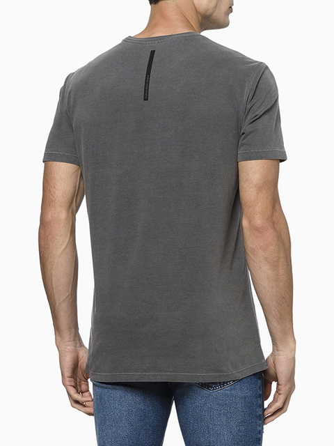 Camiseta Mc Ckj Masc Logo Calvin Klein - CM3OC01TC967-0984 - Chumbo - comprar online