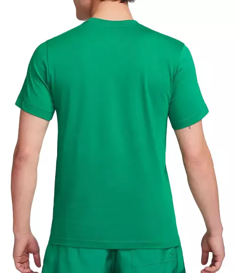 Camiseta Nike Sportswear Club Verde Masculina AR4997-365 na internet