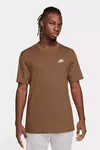 Camiseta Nike Sportswear Club Marrom Masculina AR4997-281 na internet