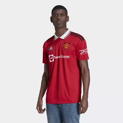 Camisa 1 Manchester United 22/23 - Vermelho adidas H13881 na internet