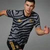 Camisa Pré-Jogo Juventus - Preto adidas HZ5033 - Kevin Sports