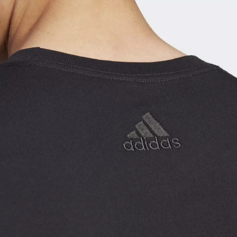 Camiseta Essentials Linear Embroidered Logo - Adidas IC9274 - loja online