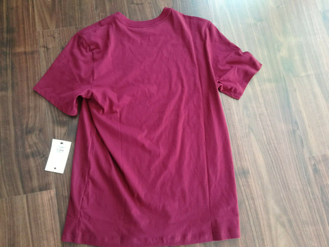 Camiseta Nike Sportswear Essential Tee Vinho BV0622-638 - comprar online