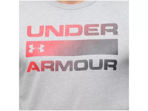 Camiseta Under Armour Team Issue Masculina Cinza+Vermelho 1364029-035 na internet