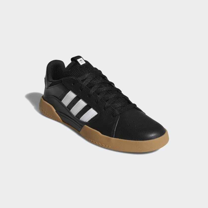 Tênis couro adidas shop originals vrx mid preto
