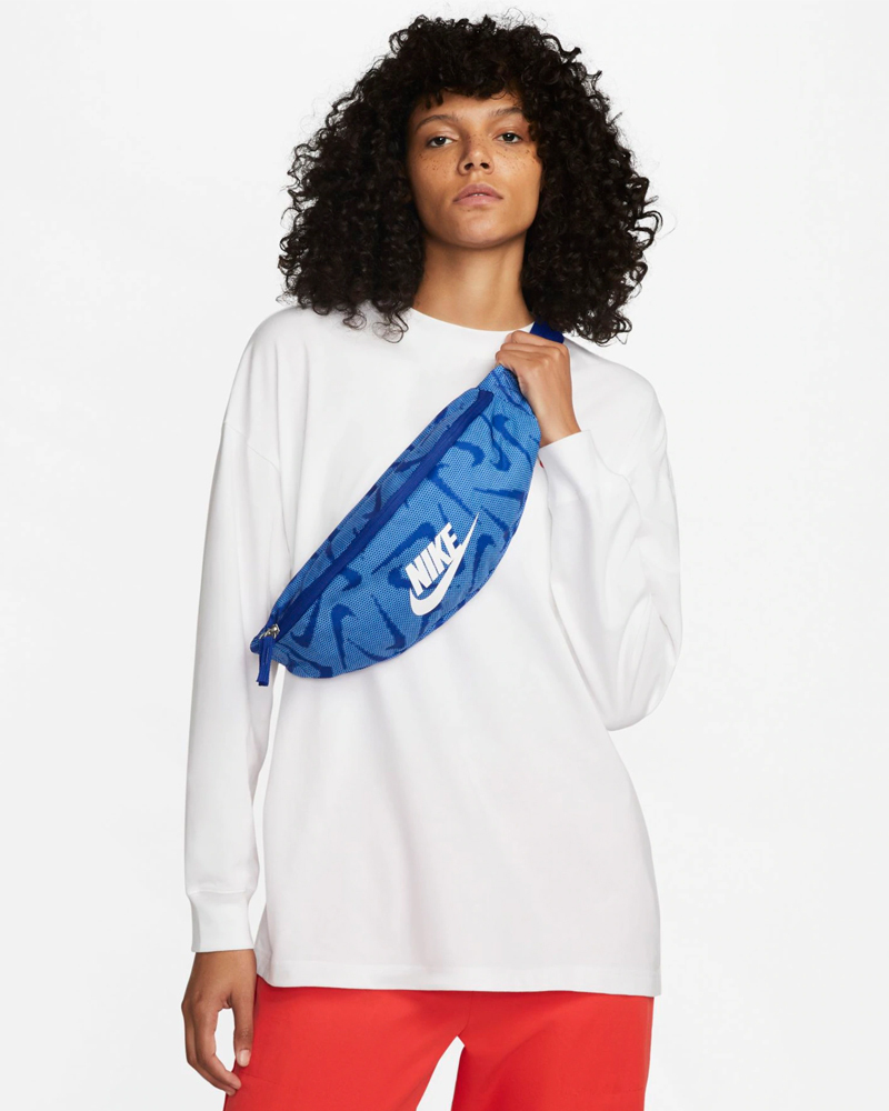Nike heritage hip sales