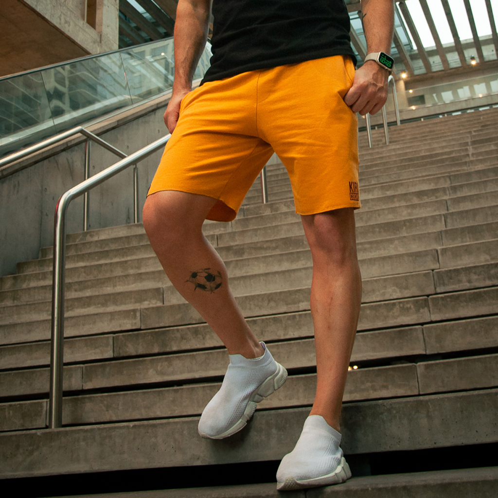 Bermudas color mostaza hotsell