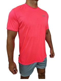 Remera Deportiva Coral - DESIGNED TO MOVE SPORT HOMBRE en internet