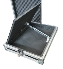 Case para monitor de palco 32 Pol. Ângulo ajustavel