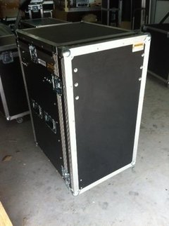 Road Case Rack 16u E Mesa De Som