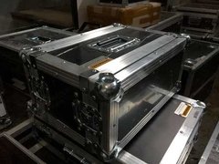Flight Case Para Soundcraft Ui16+2u Rack C Regua De Energia