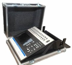 Flight Case Para Touch Mix 30 Com Cablebox + 1u E Case 01v.