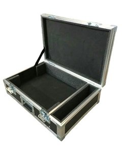 Flight Case Para Projetor Panasonic Pt-vz570u Wuxga - comprar online