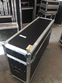 Flight Case Para 5 Placas De Led 100 X 50 X 6cm - comprar online