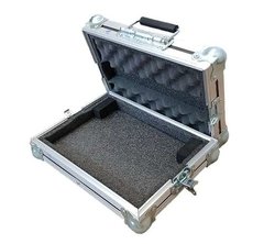 Flight Case Para Pedaleira Boss Ad-10