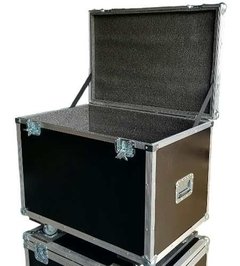 Case Bau 83 X 54 X 57cm Com Rodas - comprar online