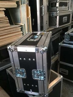 Road Case Rack 8u Profundidade 20cm