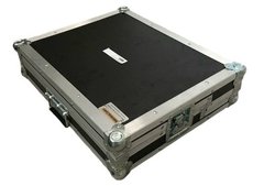 Flight Case Para Traktor S4 Mk3 Frente Rebaixada