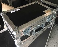 Flight Case Para Projetor Epson Vs240 3000 Lumen - comprar online