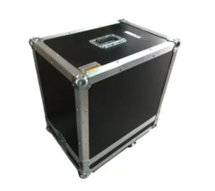 Flight case para sistema RCF EVOX 8 MLZ