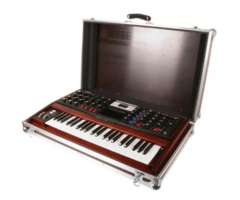 Flight Case Para Moog Voyager MLZ