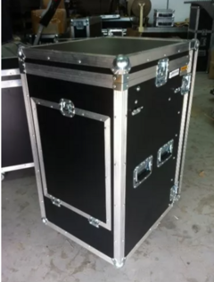 Road Case Rack 14u E Mesa De Som MLZF - comprar online