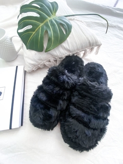 ♥PANTUFLAS NEGRAS CERRADAS ♥