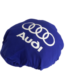 Capa Audi Q8 na internet