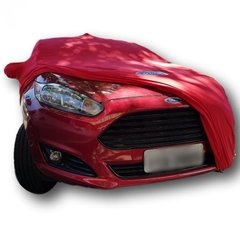 Capa Ford Fiesta Sedan na internet