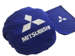 Capa Mitsubishi Pajero na internet