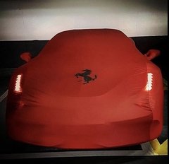 Capa Ferrari 488 GTB