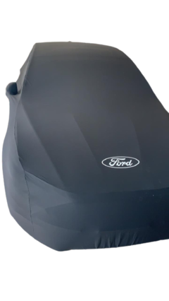 Capa Ford Focus Sedan na internet