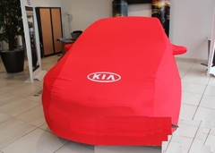 Capa Kia Stinger na internet