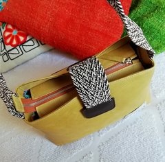 CAMILA - bolso con correa tejida - Se prepara a pedido - Color a convenir - comprar online