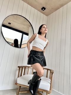 SKORT HONEY CUERINA NEGRO - tienda online