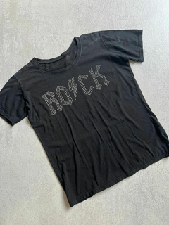 REMERA ROCK BRILLO NEVADA