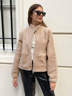 CAMPERA CHAI CORDERITO BEIGE