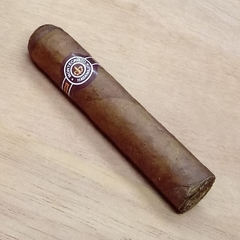 Montecristo Petit Edmundo Tubo - X 3 Unidades Petaca cerrada - comprar online